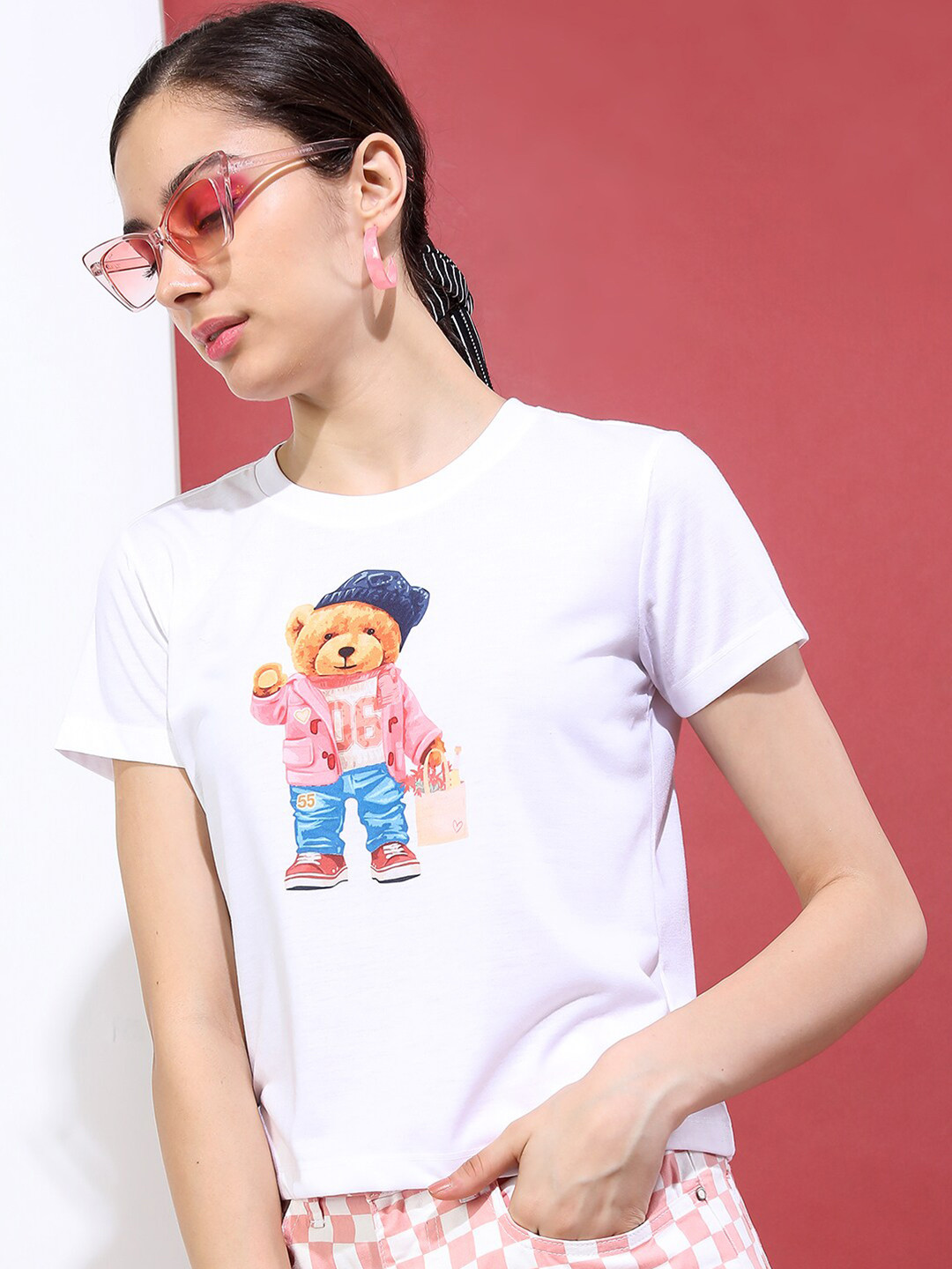 

Tokyo Talkies Women White Printed Slim Fit T-shirt
