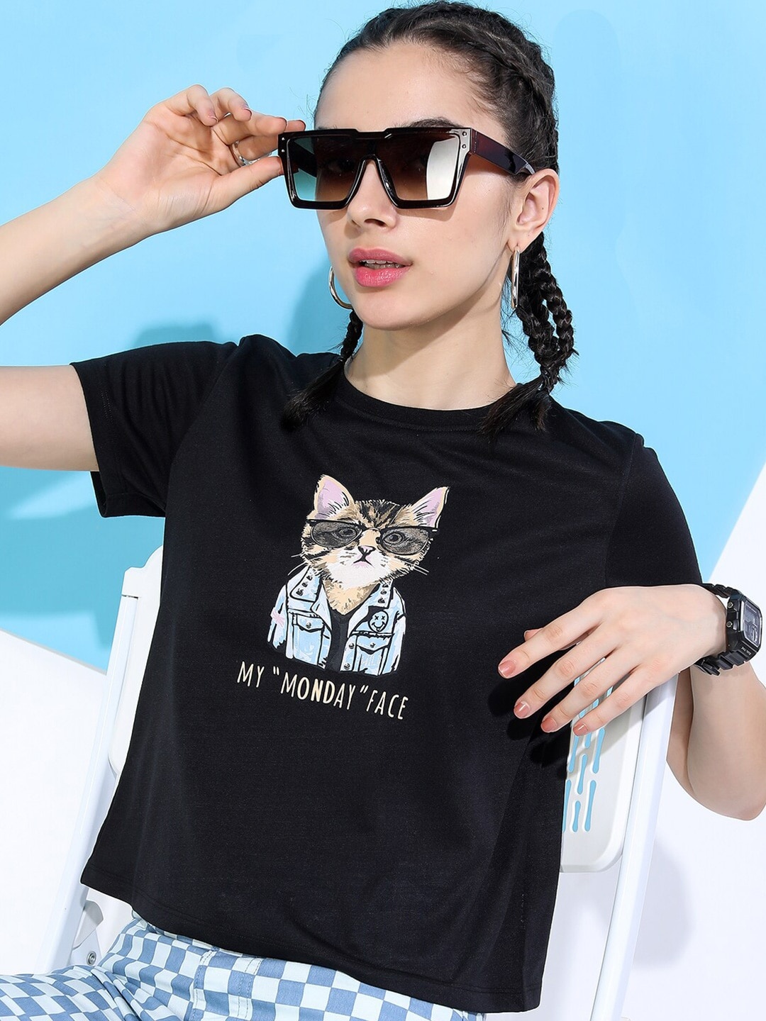 

Tokyo Talkies Women Black Graphic Printed Slim Fit T-shirt