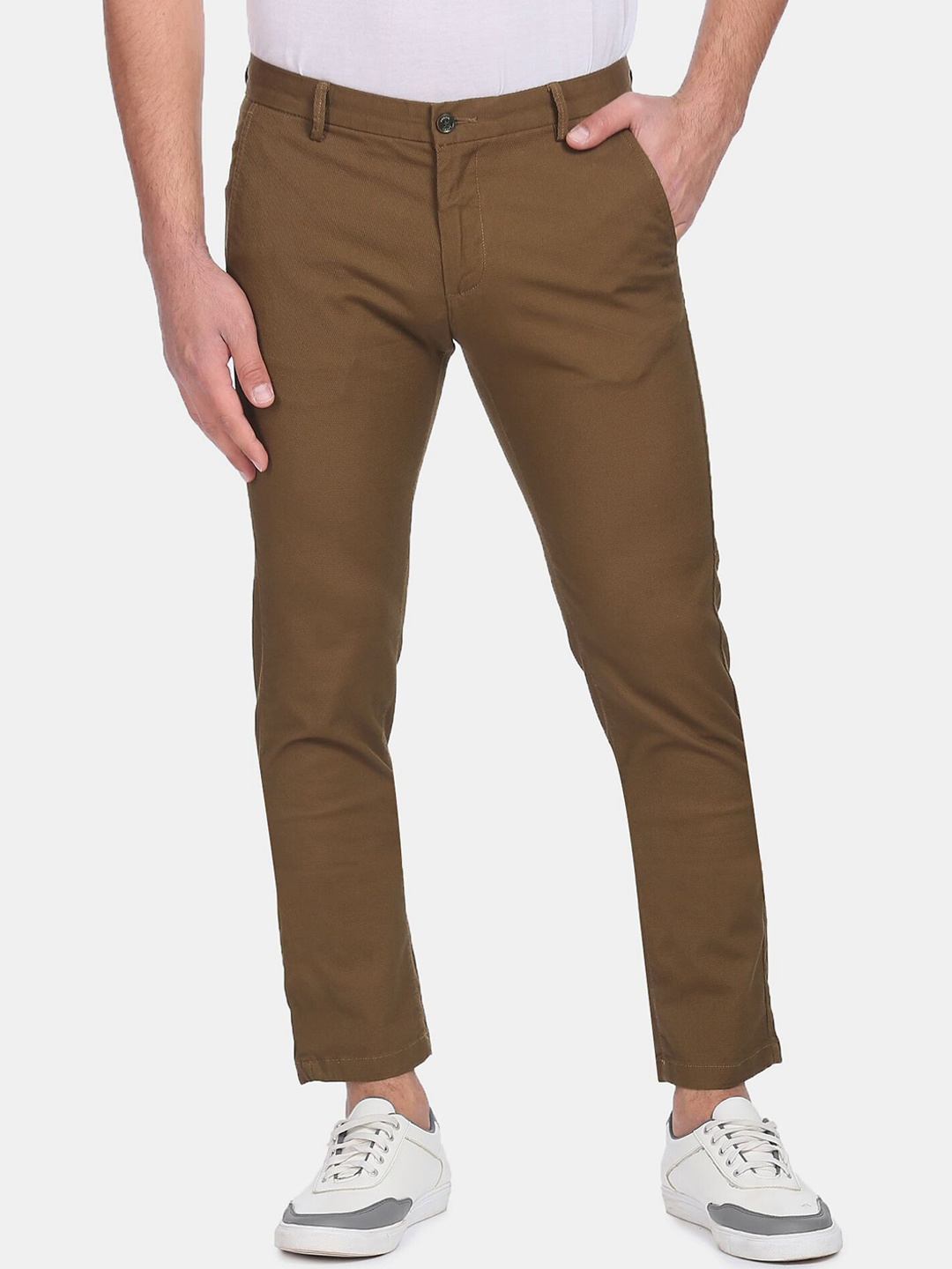 

Arrow Men Brown Solid Cotton Casual Trouser