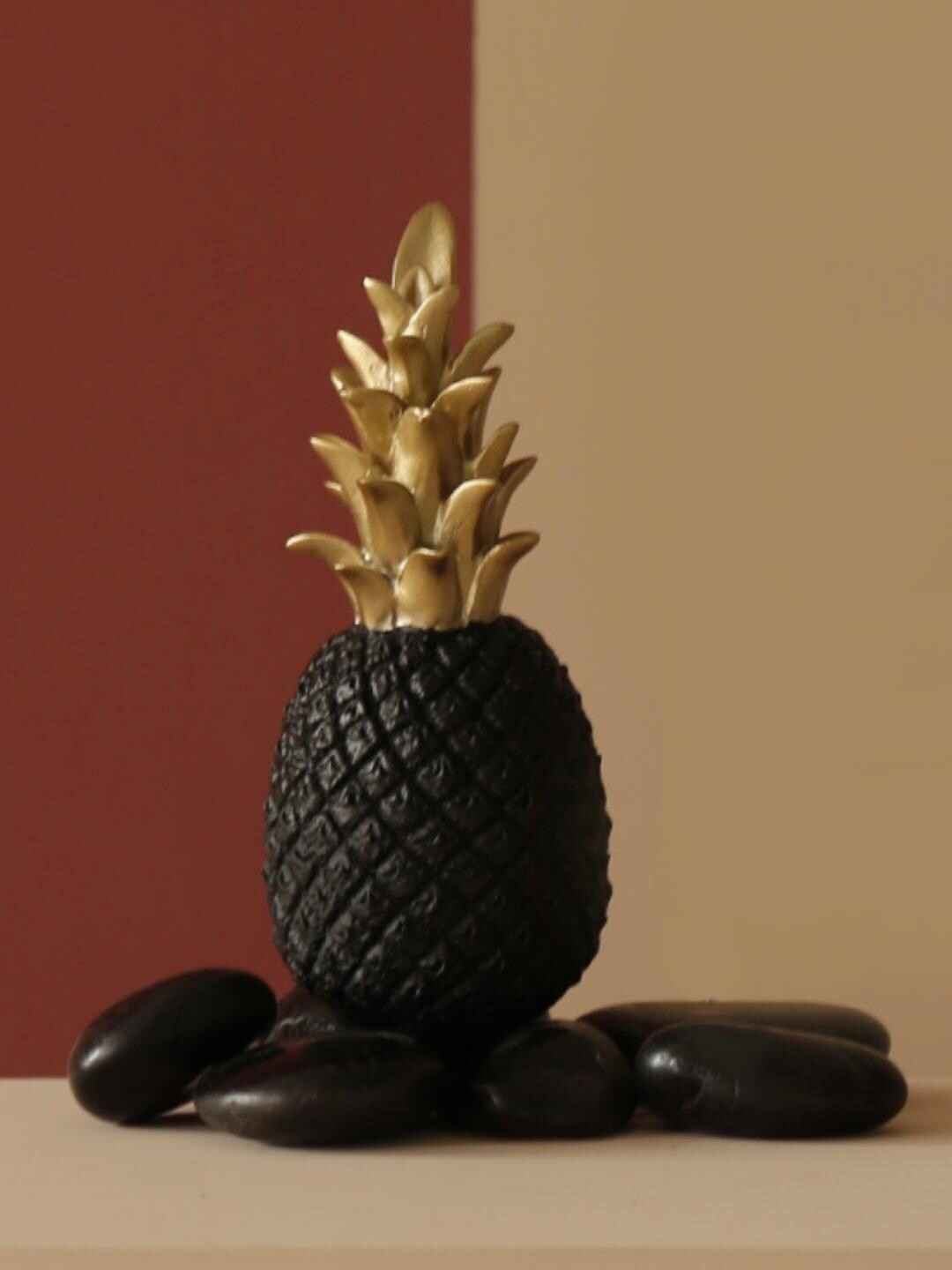 

Nestasia Black & Gold-Toned Pineapple Medium Showpieces