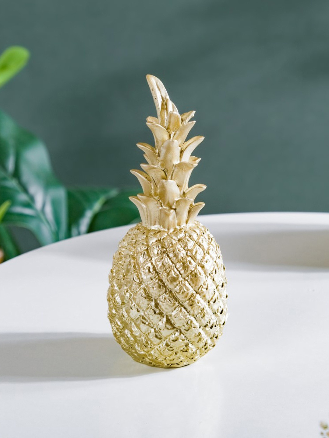 

Nestasia Gold-Toned Textured Pineapple Showpieces