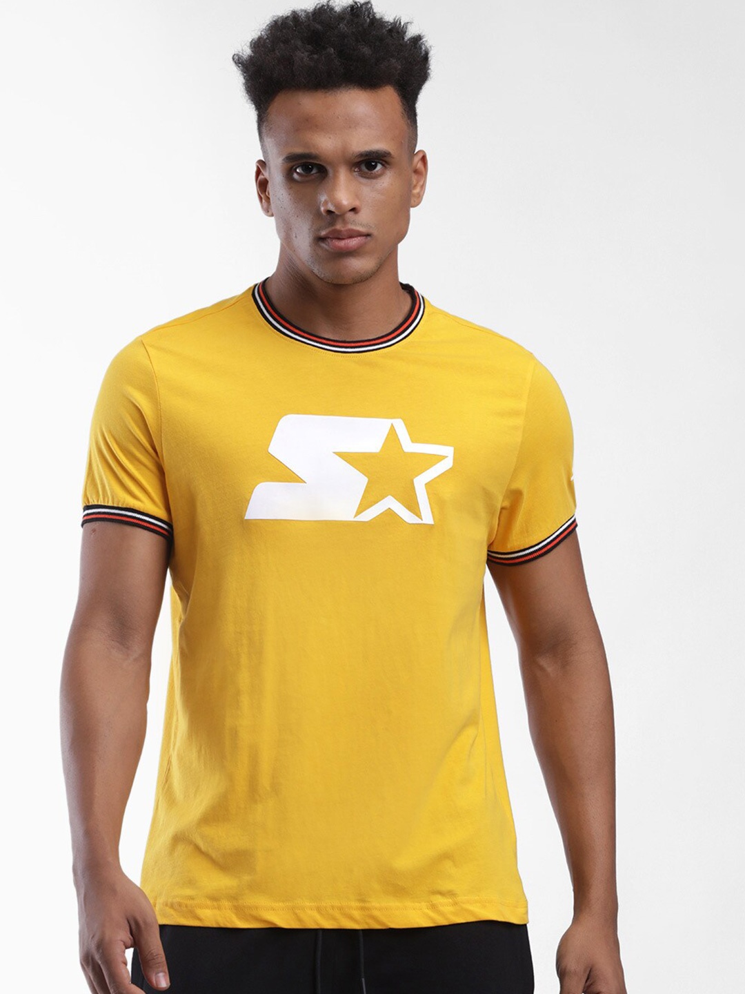 

STARTER Men Yellow Printed Slim Fit T-shirt