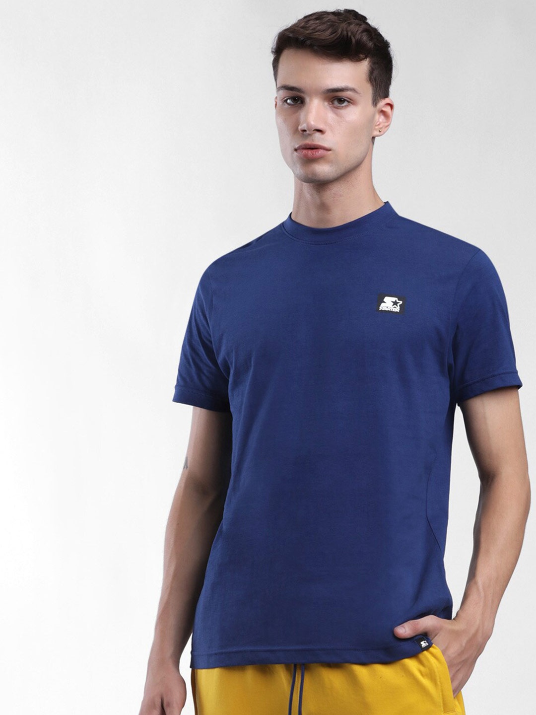 

STARTER Men Solid Navy Blue T-shirt