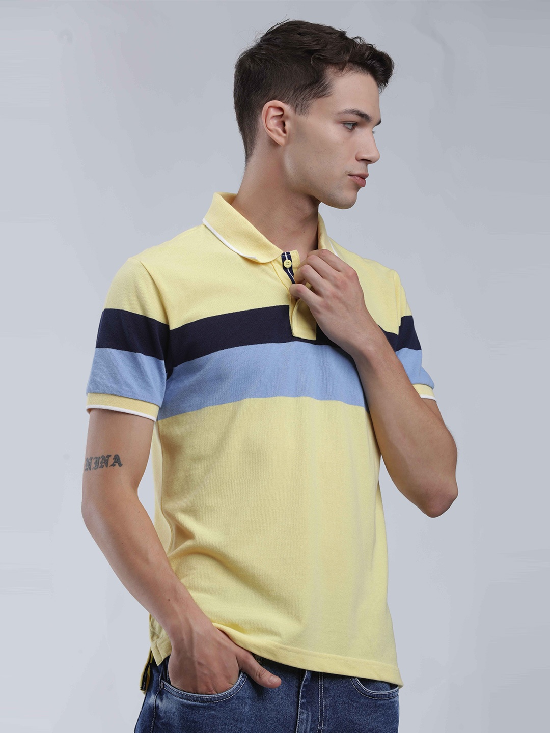 

STARTER Men Yellow Colourblocked Polo Collar T-shirt