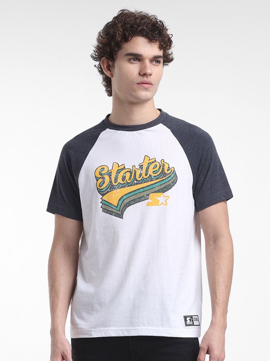 

STARTER Men White & Navy Blue Typography Printed T-shirt