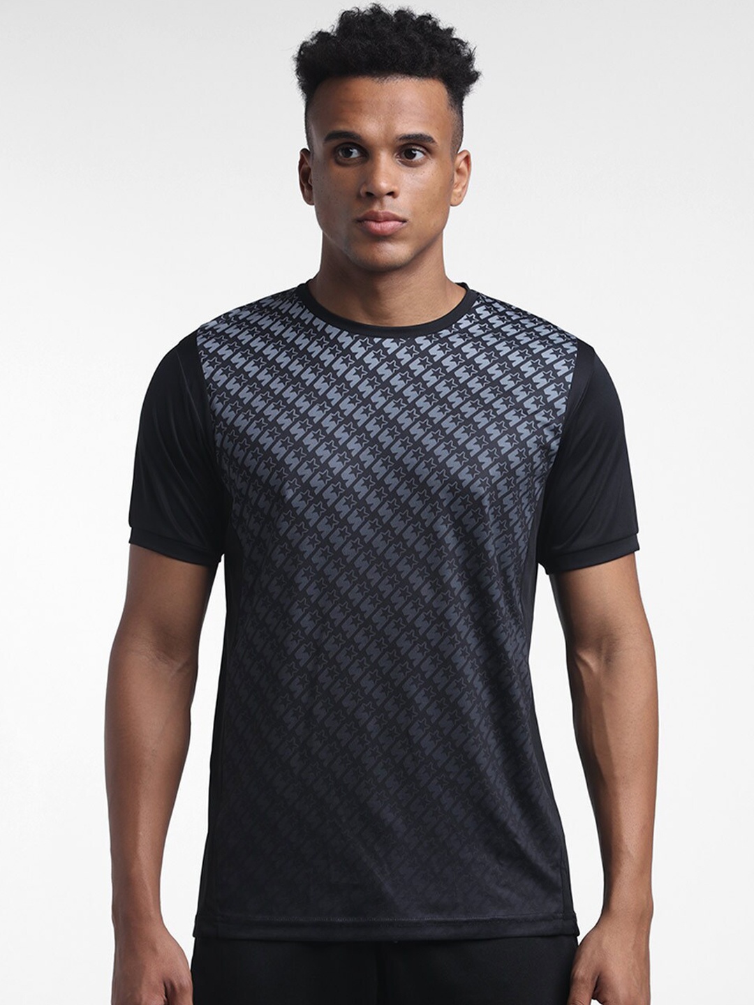 

STARTER Men Black & Grey T-shirt