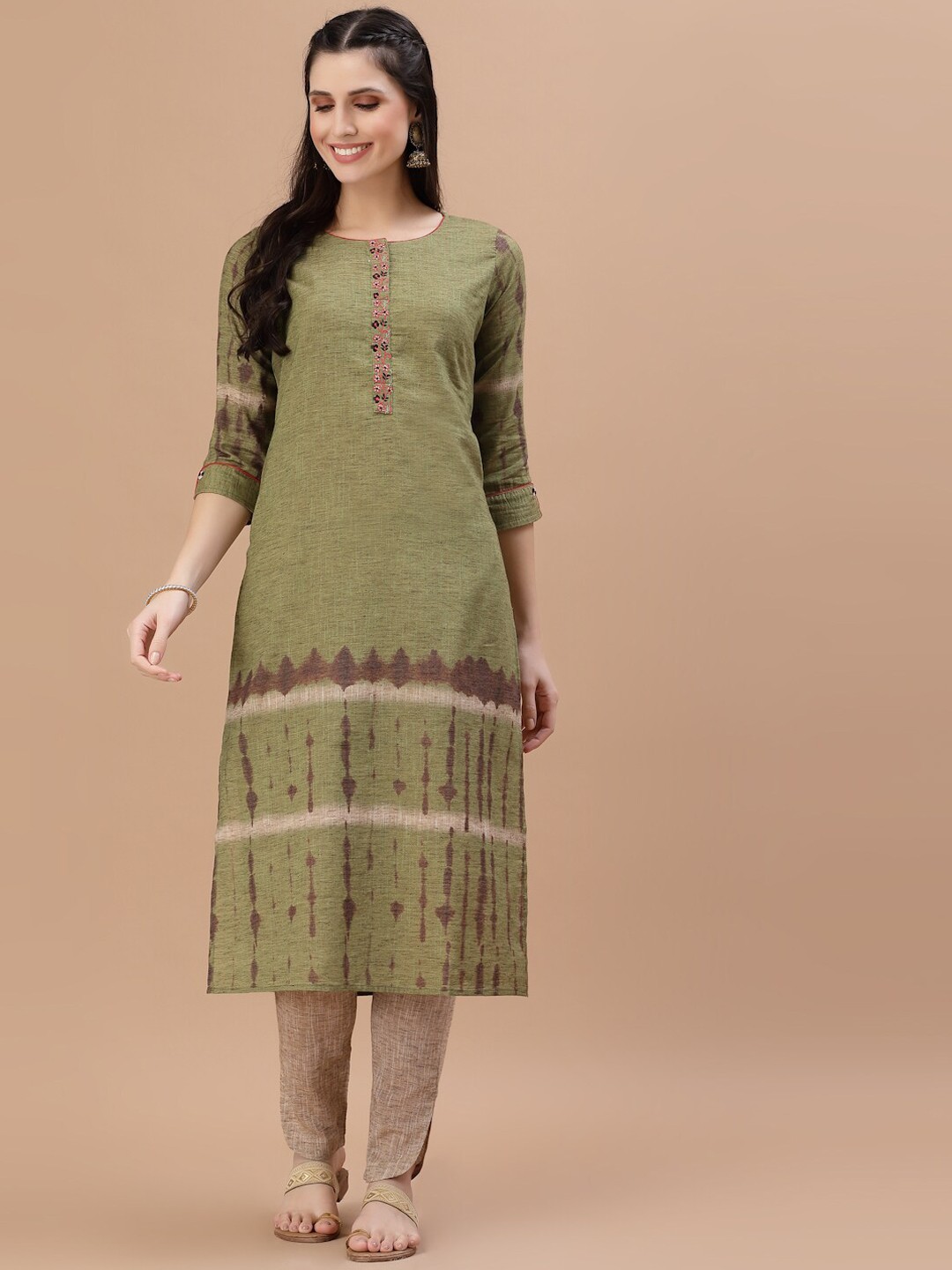 

Smiro Women Olive Green Geometric Dyed Kurta
