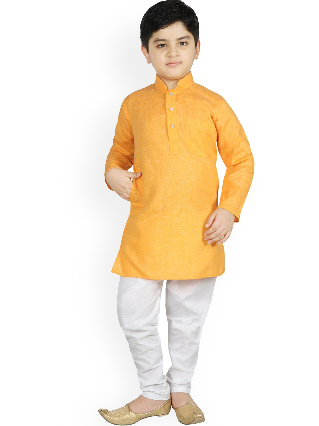 

SG YUVRAJ Boys Yellow Pure Cotton Kurta with Pyjamas