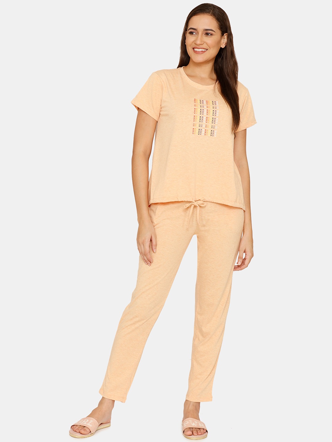 

Zivame Women Peach-Coloured Printed Night suit