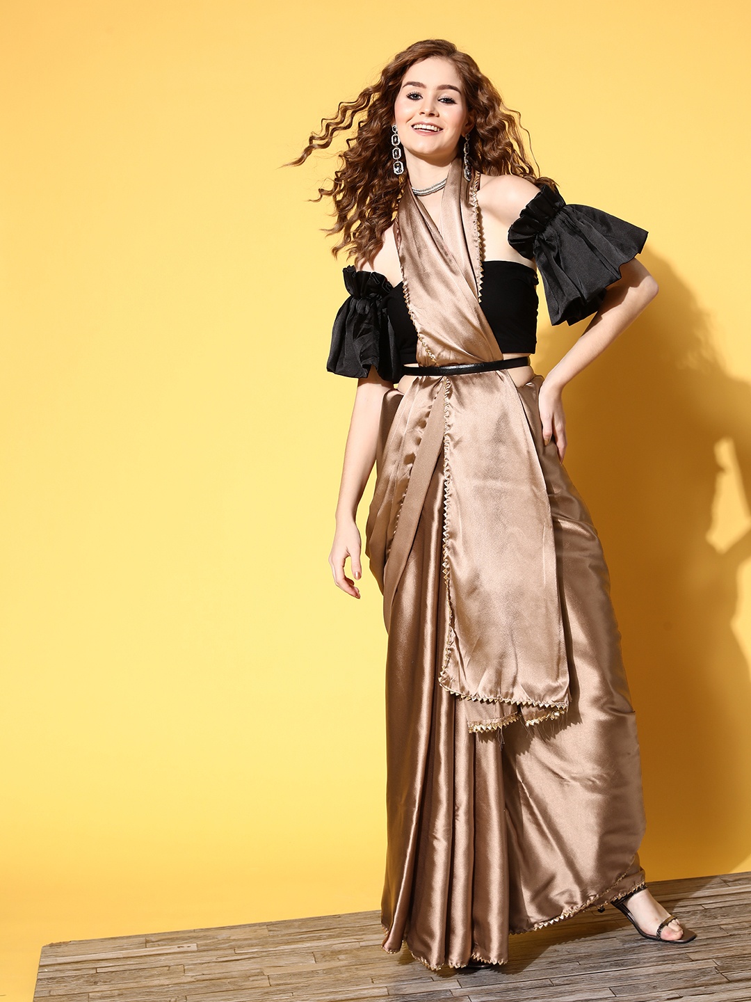 

Tikhi Imli Solid Saree with border, Bronze