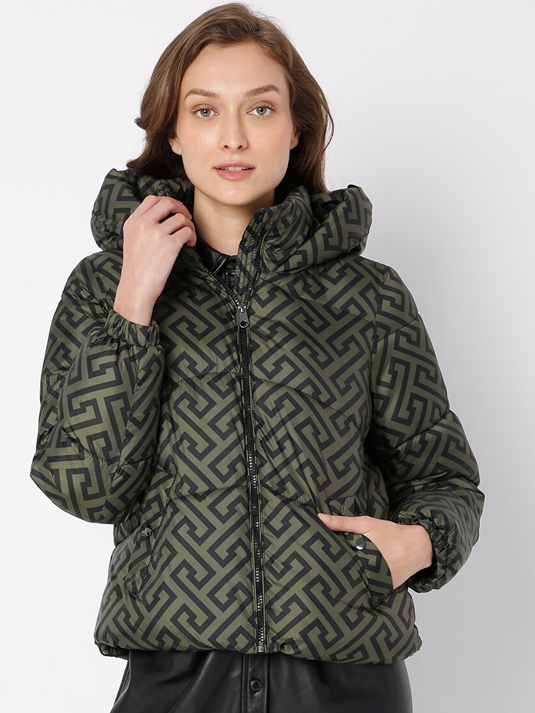 

Vero Moda Women Green Padded Jacket with Patchwork