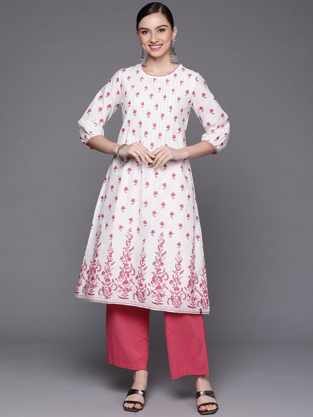 

Biba Women White & Pink Ethnic Motifs Printed Kurta