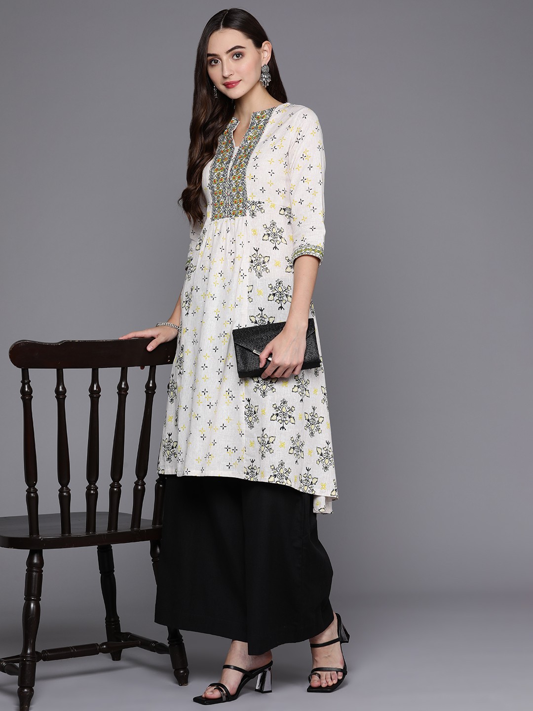 

Biba Women Beige & Black Ethnic Motifs Printed Kurta