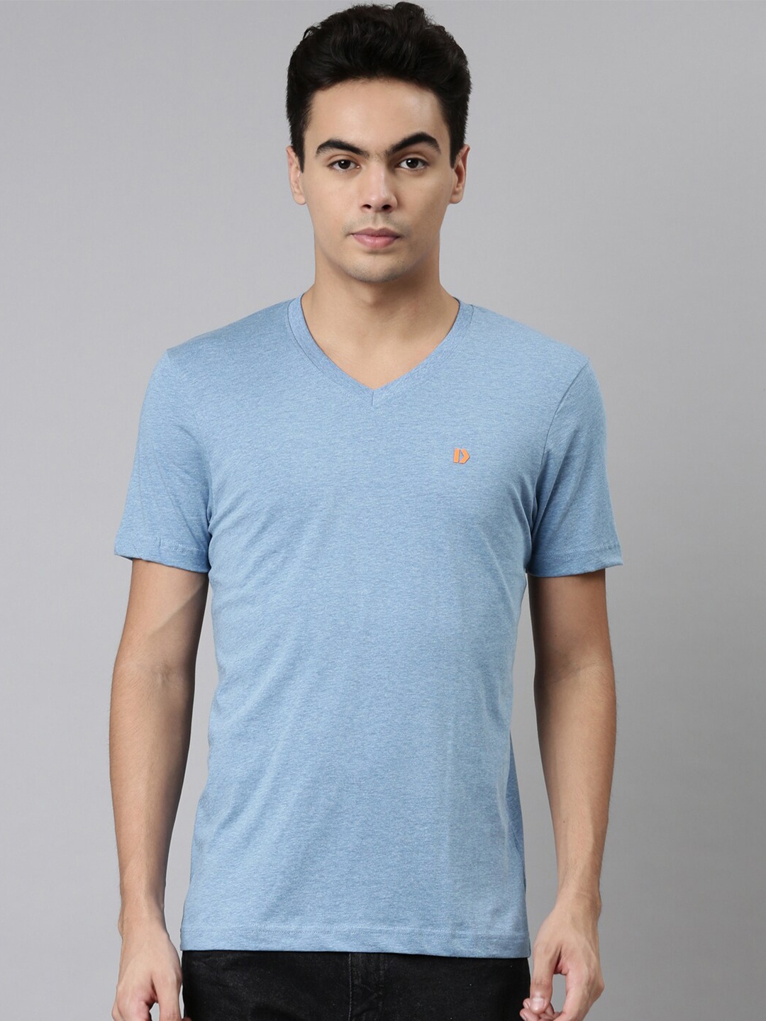 

DIXCY SCOTT Men Blue V-Neck T-shirt