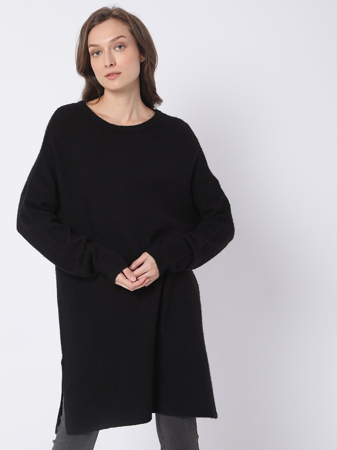 

Vero Moda Women Black Solid Longline Pullover