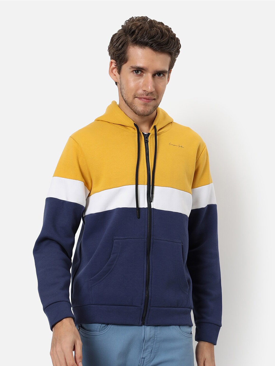 

Campus Sutra Men Yellow Colourblocked Hooded Sweatshirt