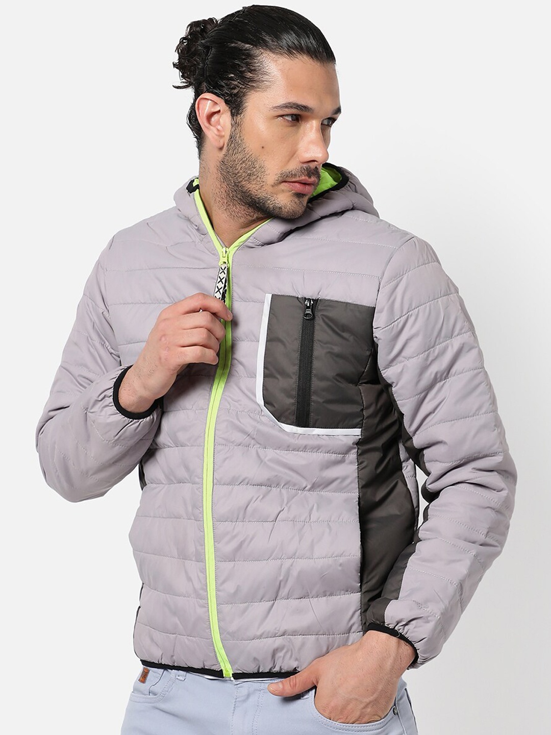 

Campus Sutra Men Grey Colourblocked Windcheater Outdoor Padded Jacket