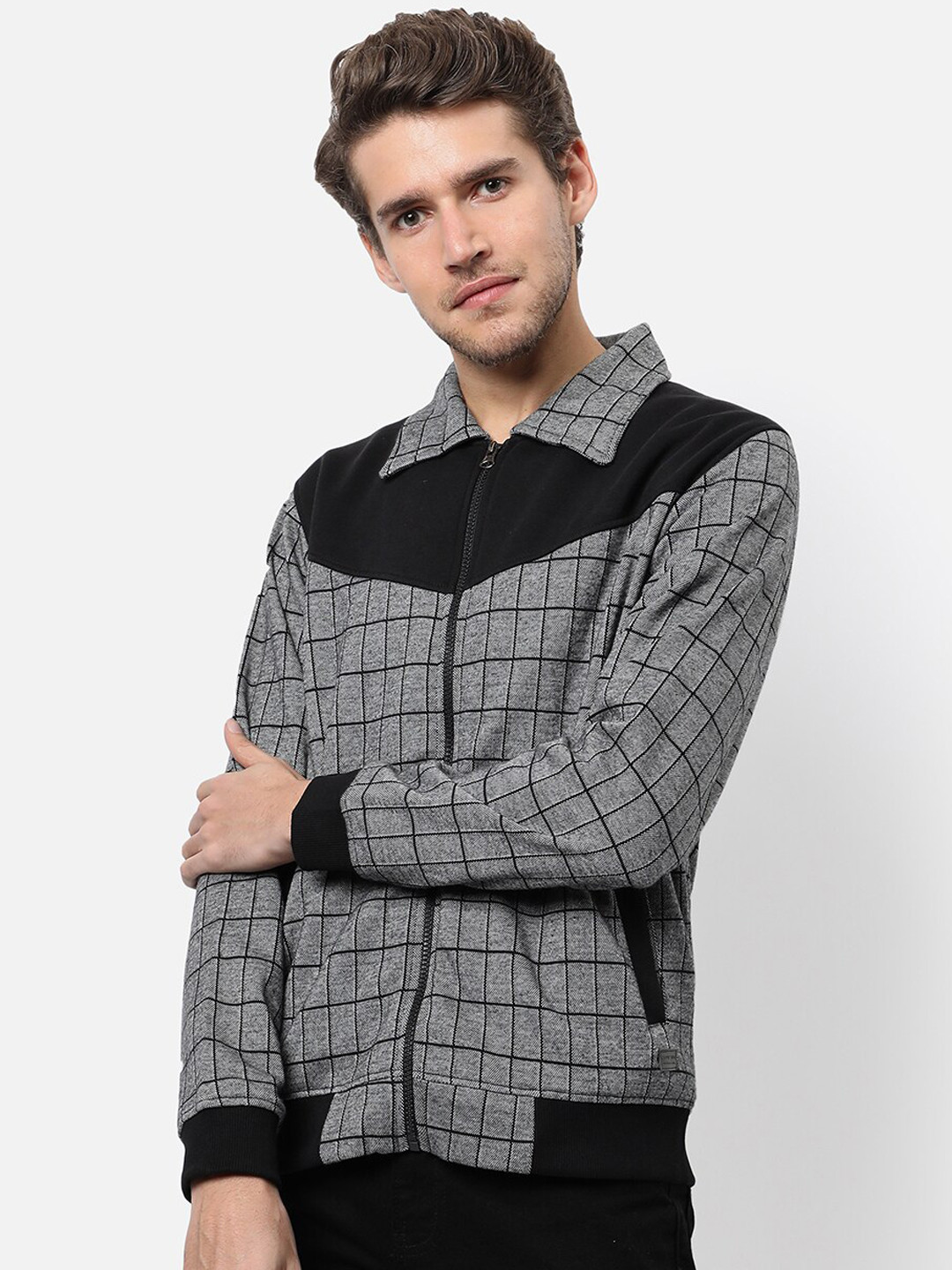 

Campus Sutra Men Grey Checked Windcheater Outdoor Tailored Jacket