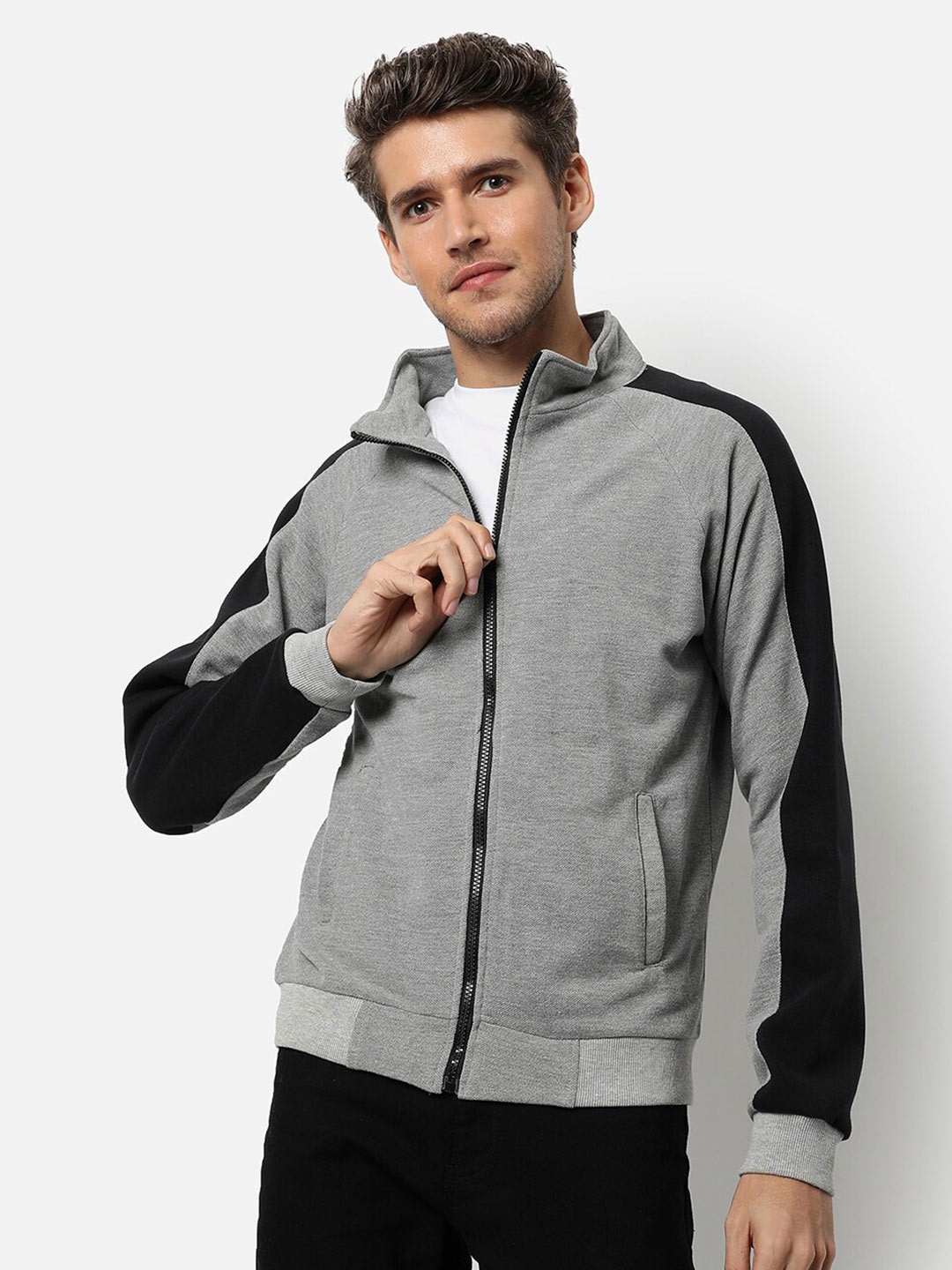 

Campus Sutra Men Grey Colourblocked Cotton Sweatshirt