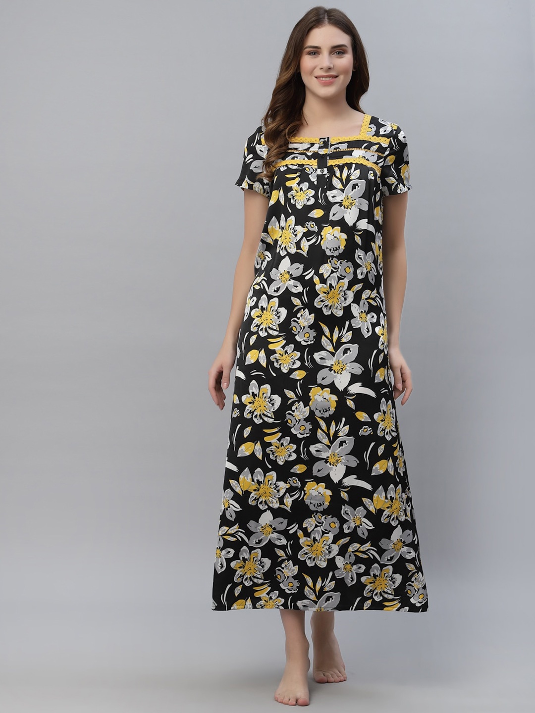 

HOUSE OF KKARMA Black Printed Maxi Nightdress