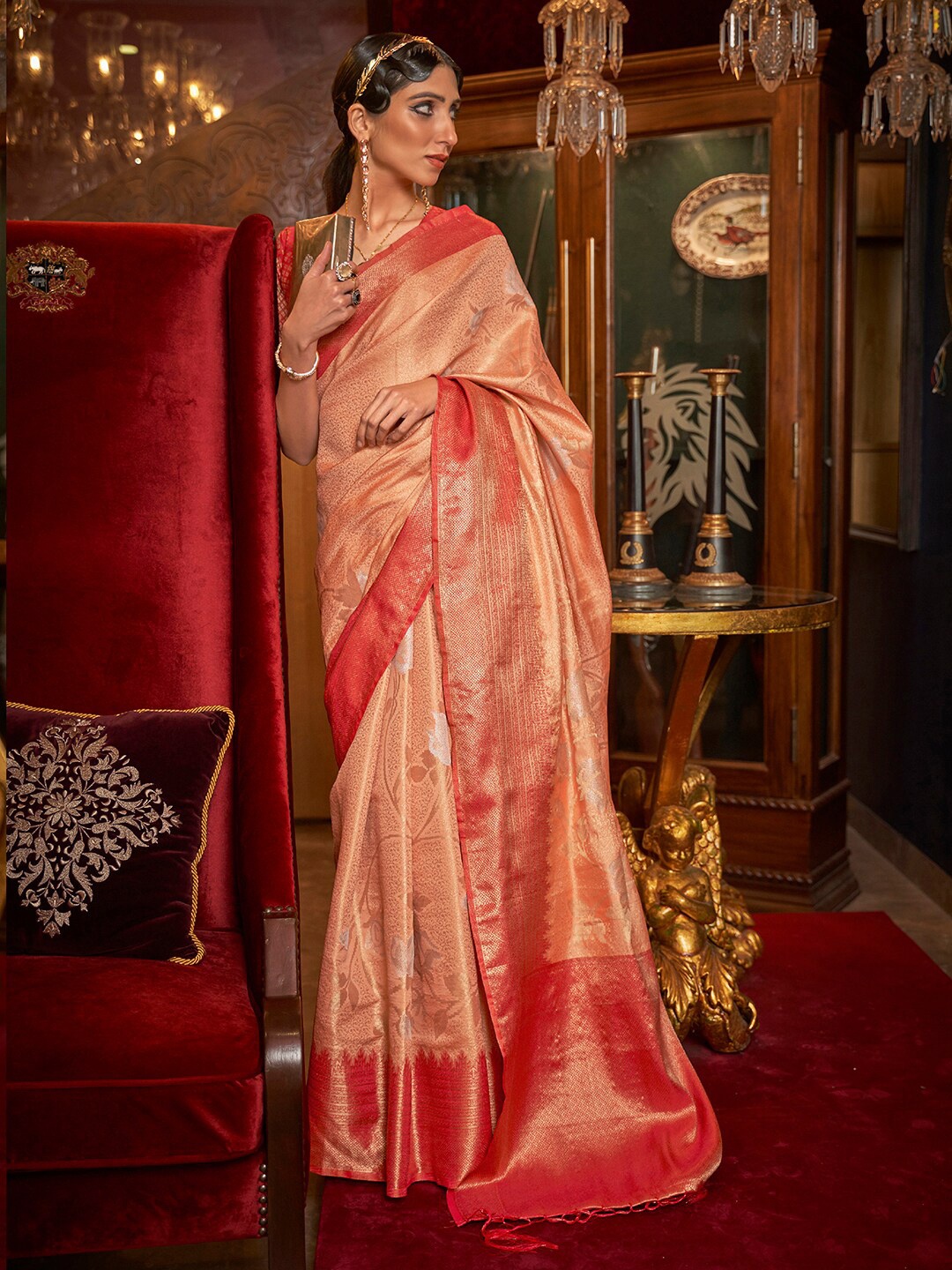 

Mitera Peach-Coloured & Red Floral Zari Silk Blend Banarasi Saree