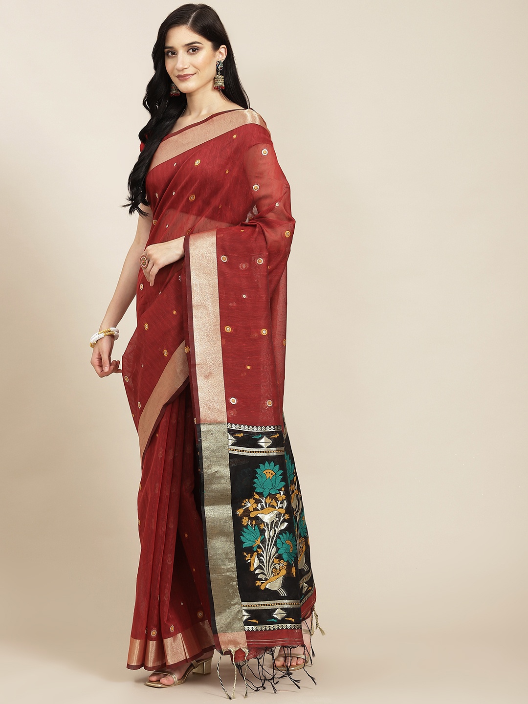 

VISHNU WEAVES Maroon Woven Design Pure Linen Jamdani Saree