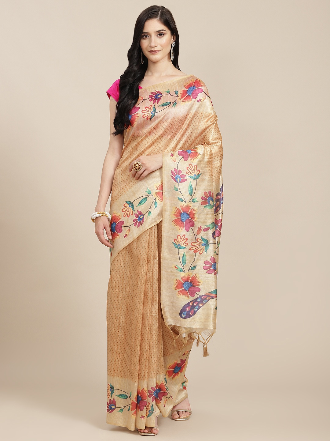 

VISHNU WEAVES Beige & Green Ethnic Motifs Tussar Silk Saree