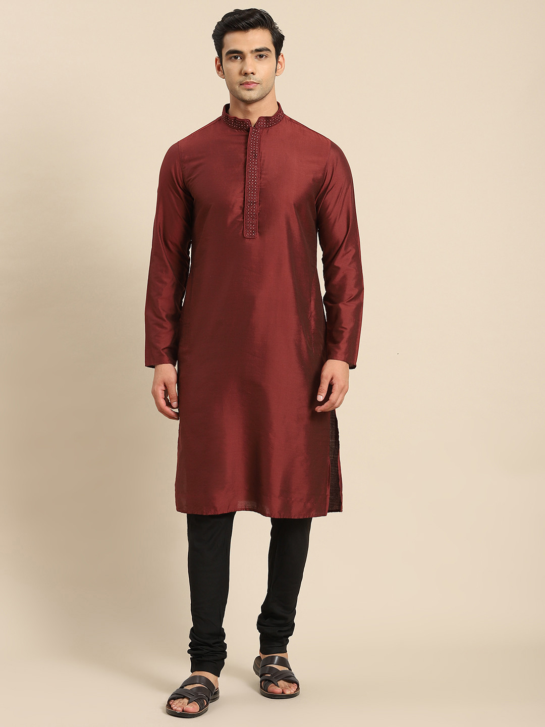 

KISAH Men Maroon & Black Embroidered Detail Kurta with Churidar