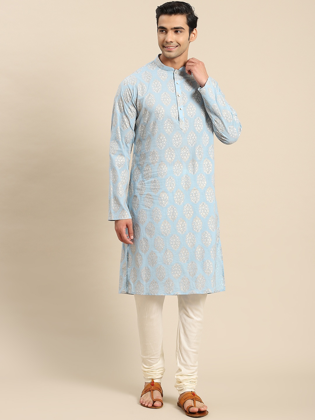 

KISAH Men Turquoise Blue Ethnic Motifs Printed Kurta with Churidar