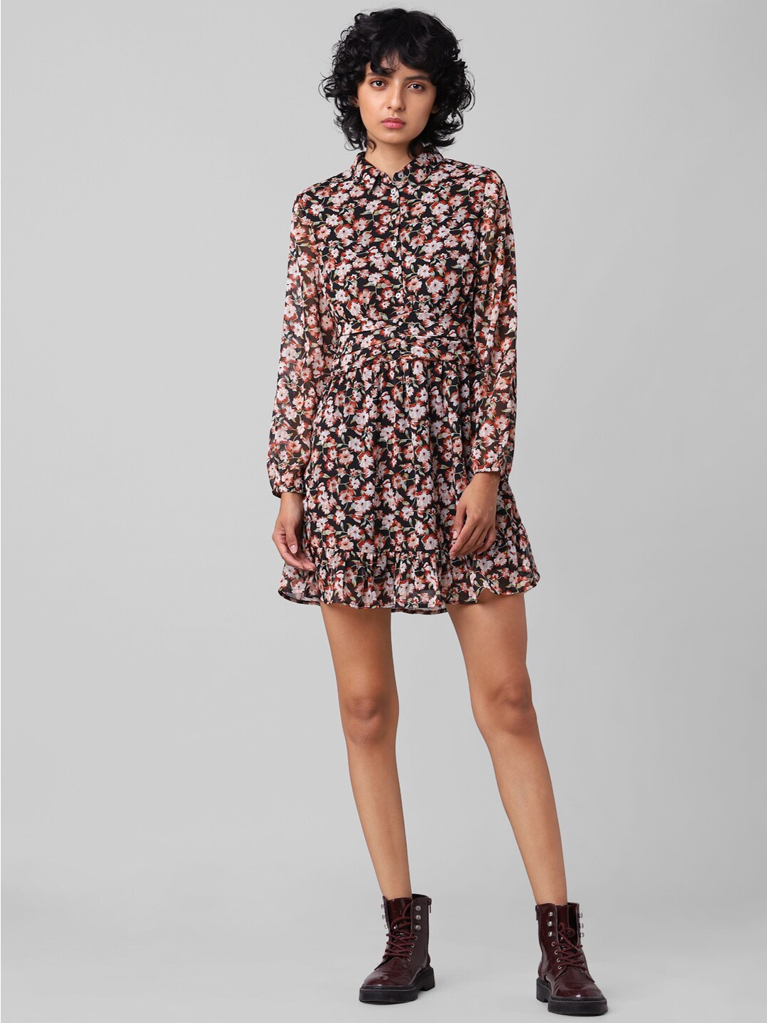 

ONLY Women Orange Floral Print Mock Collar Mini Dress