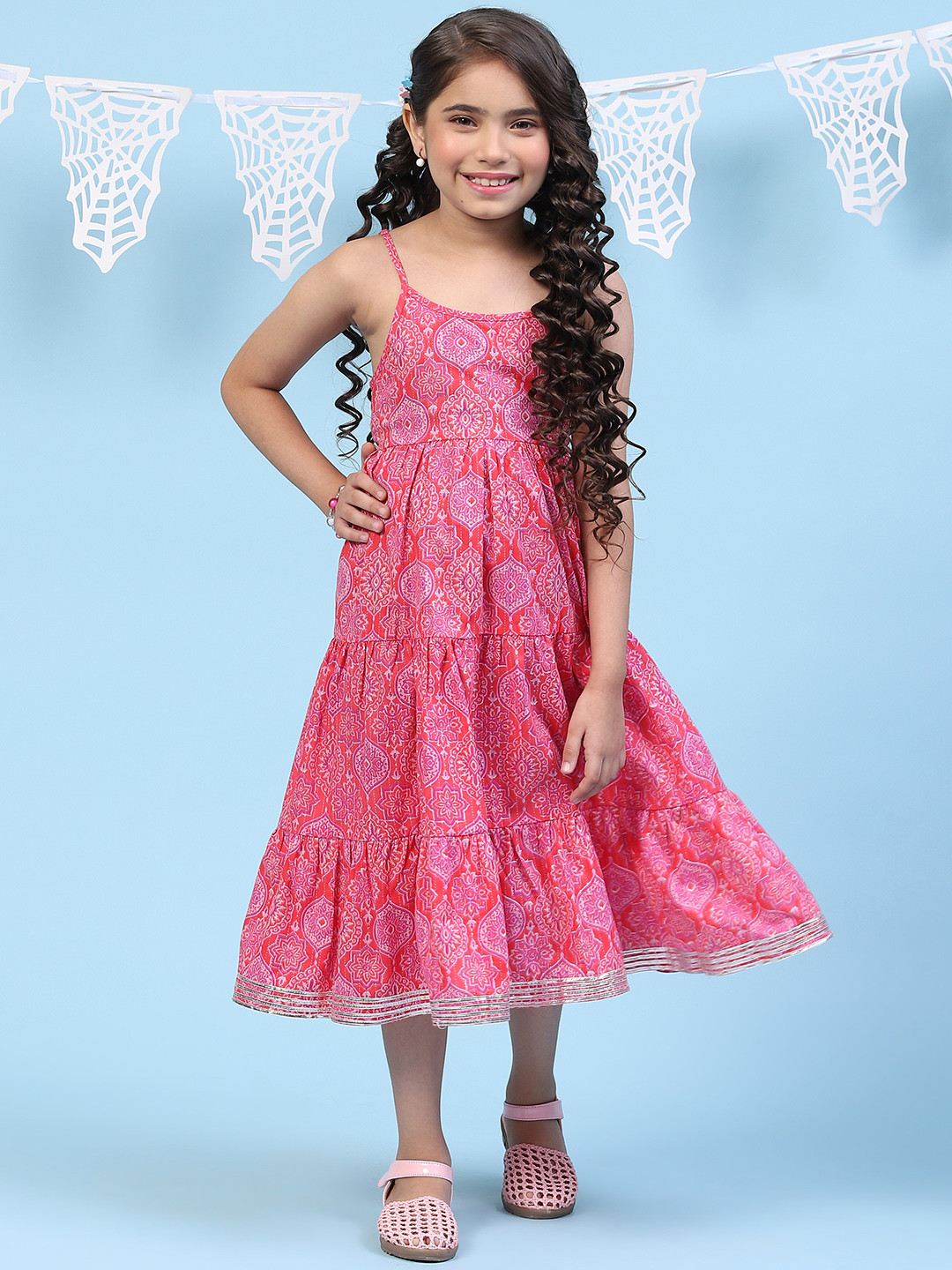 

Biba Girls Red Ethnic Motifs Printed Angrakha Kurta with Palazzos
