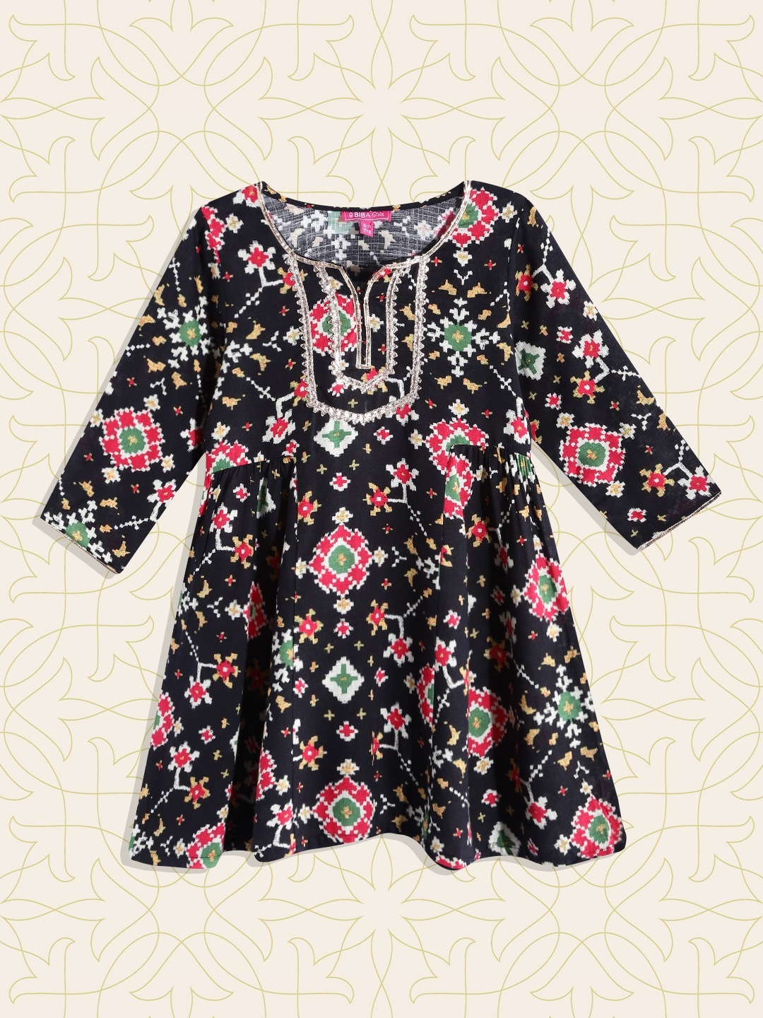 

Biba Girls Black & Pink Ethnic Motifs Printed Anarkali Kurta