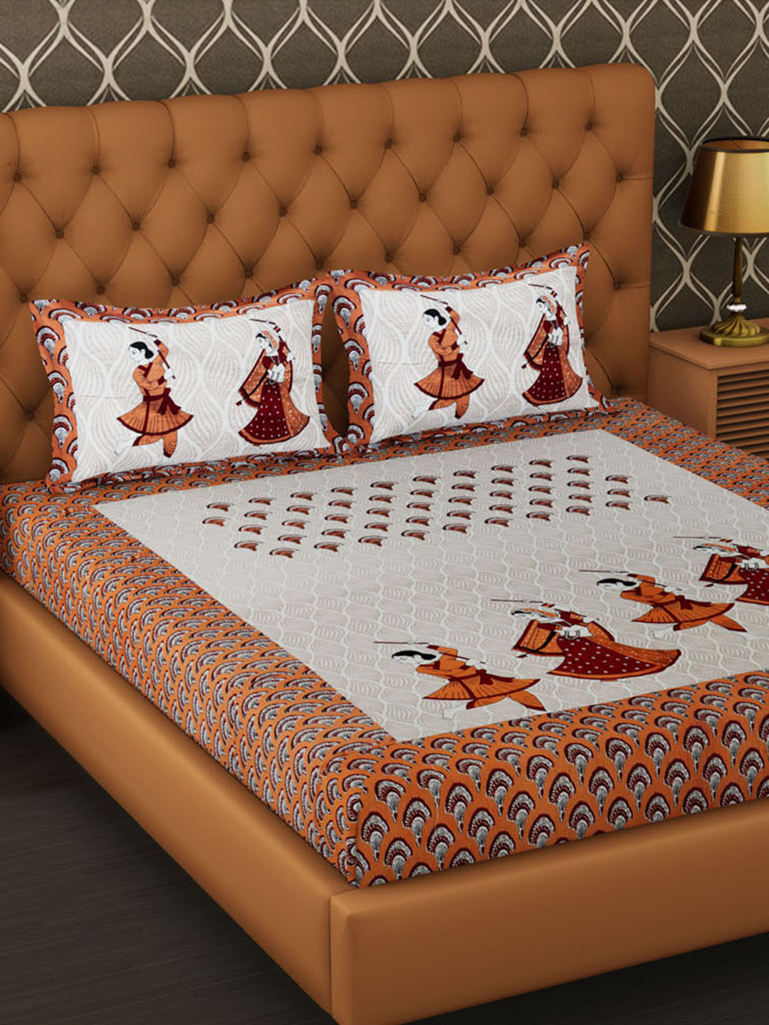 

Urban Magic Orange & White 104 TC Queen Bedsheet with 2 Pillow Covers