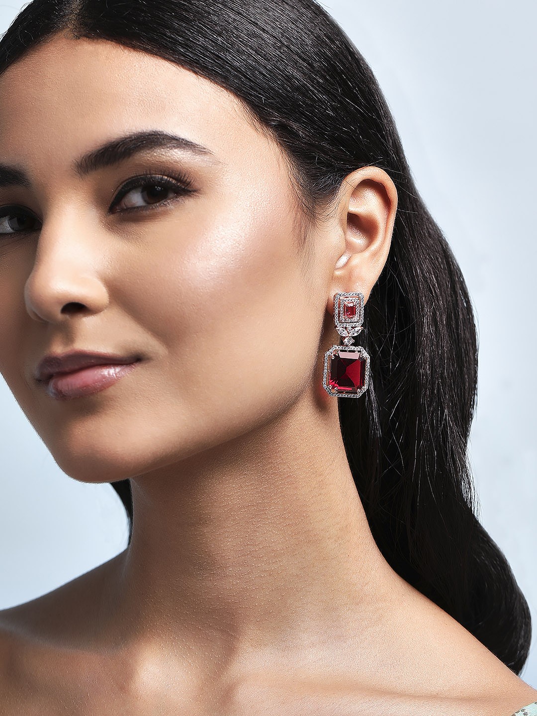 

Rubans Maroon & White Classic Drop Earrings
