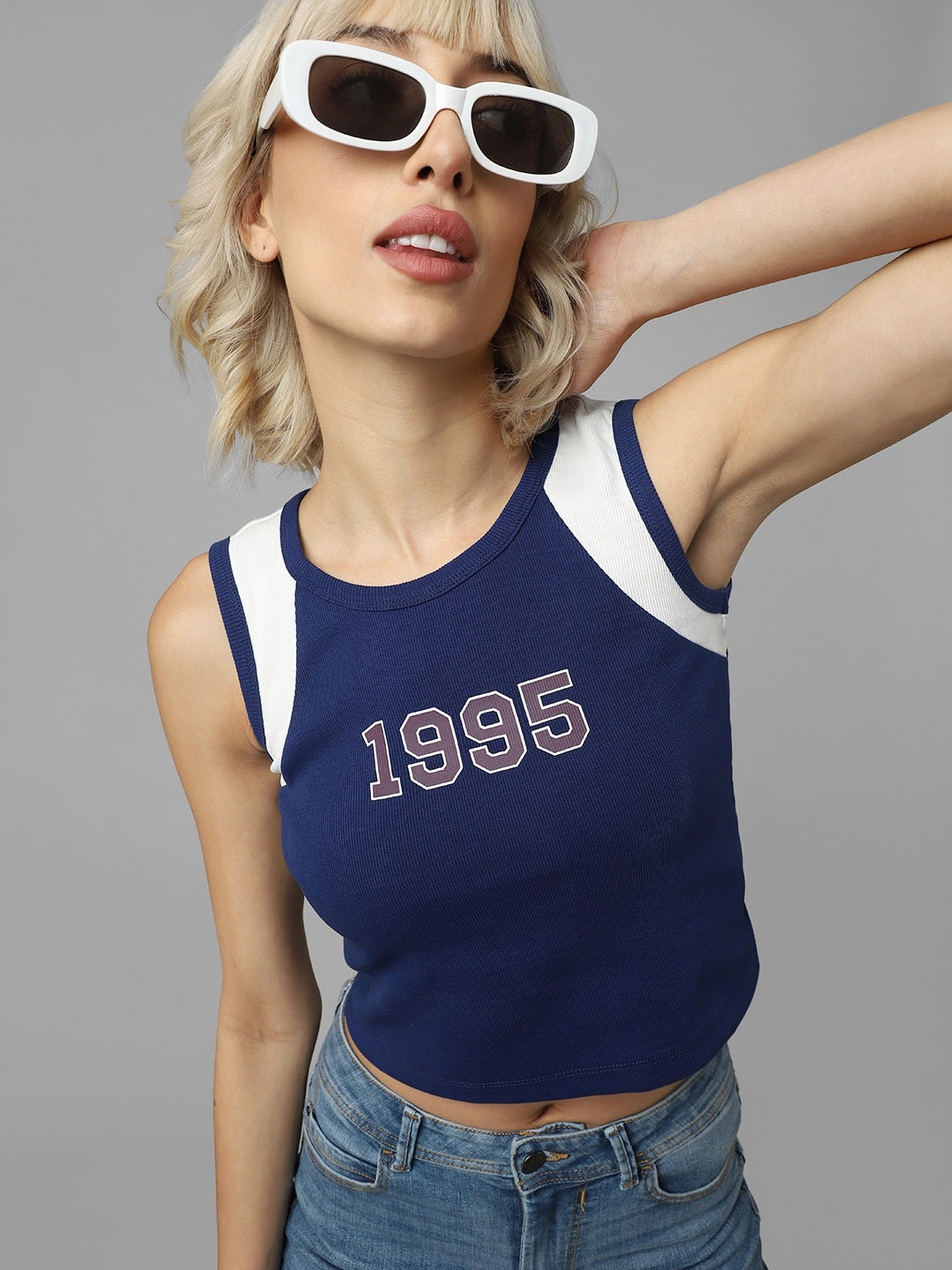 

ONLY Women Blue Print Crop Top