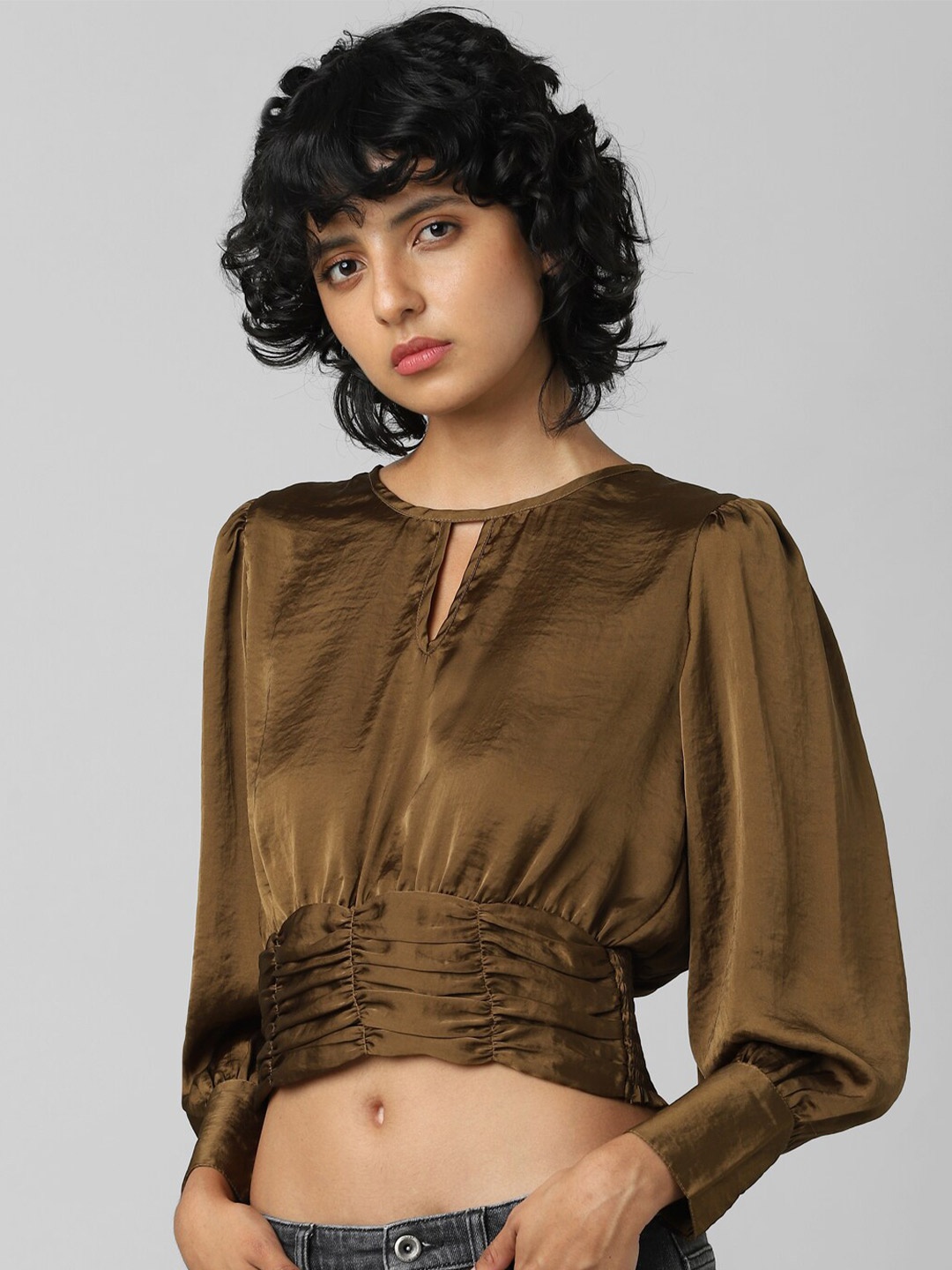 

ONLY Brown Key Hole Neck Blouson Top