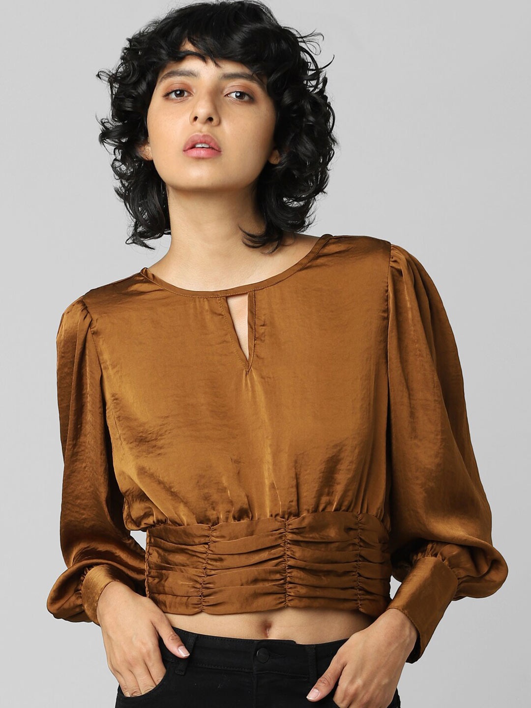 

ONLY Bronze-Toned Satin Finish Crop Top