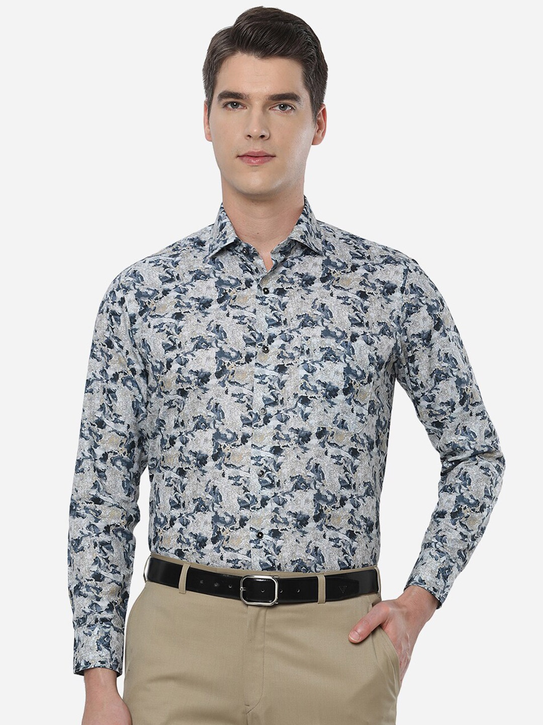 

Greenfibre Men Grey Slim Fit Floral Printed Casual Shirt