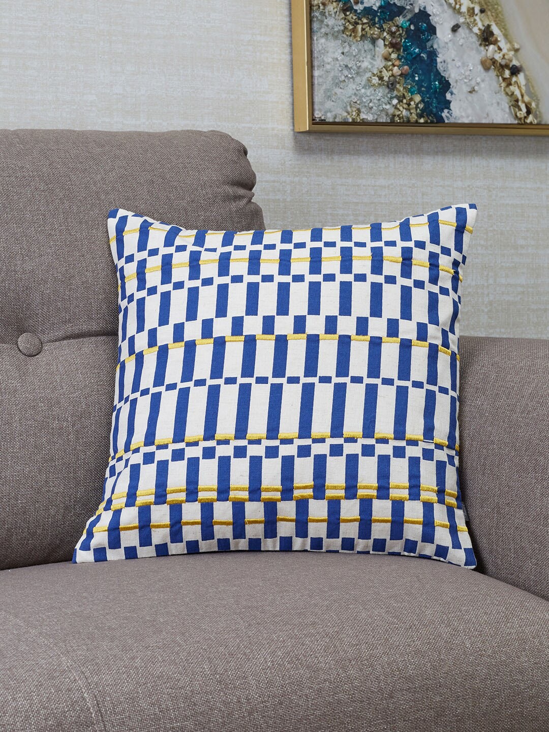 

HomeTown Blue & White Geometric Square Cushion Covers