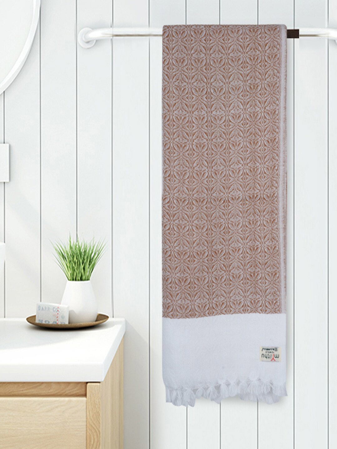 

Ramraj Set Of 4 Assorted 350 GSM Pure Cotton Bath Towels
