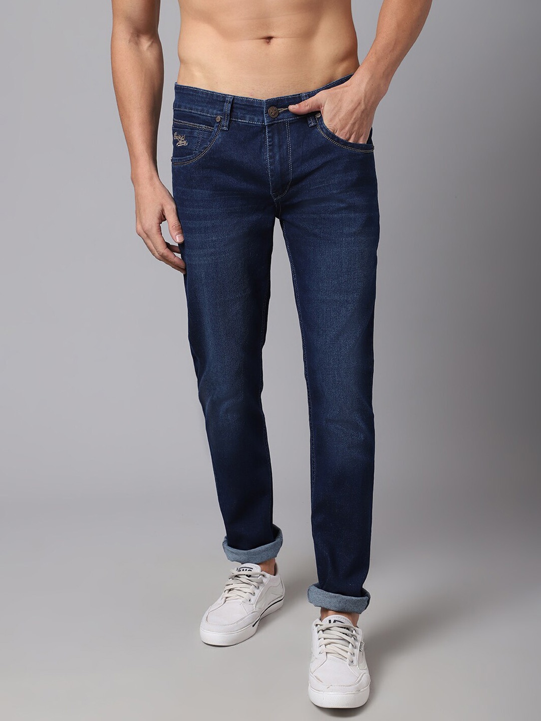 

Cantabil Men Blue Regular Fit Light Fade Stretchable Jeans