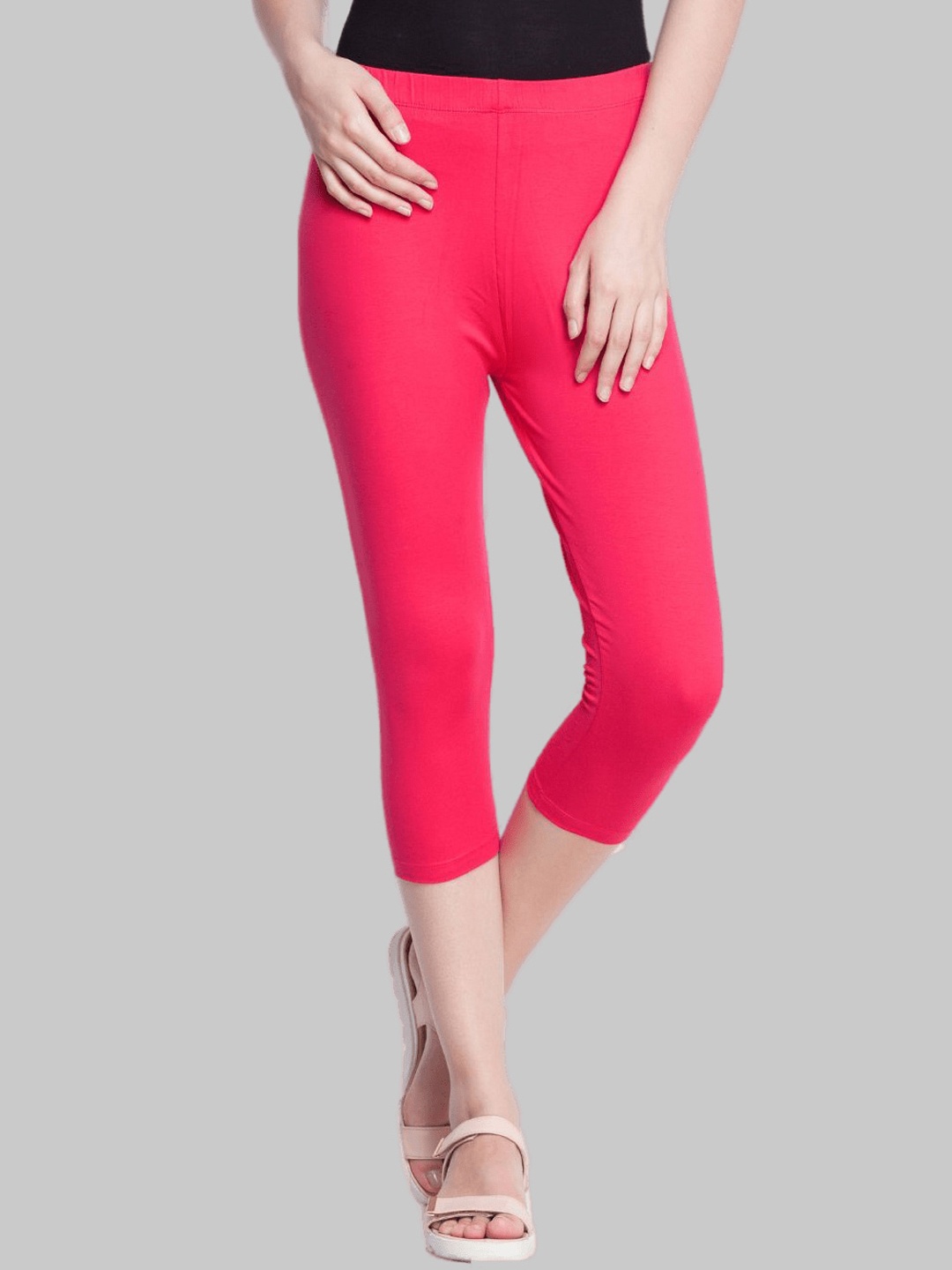 

Dollar Missy Women Pink Skinny Fit Capris
