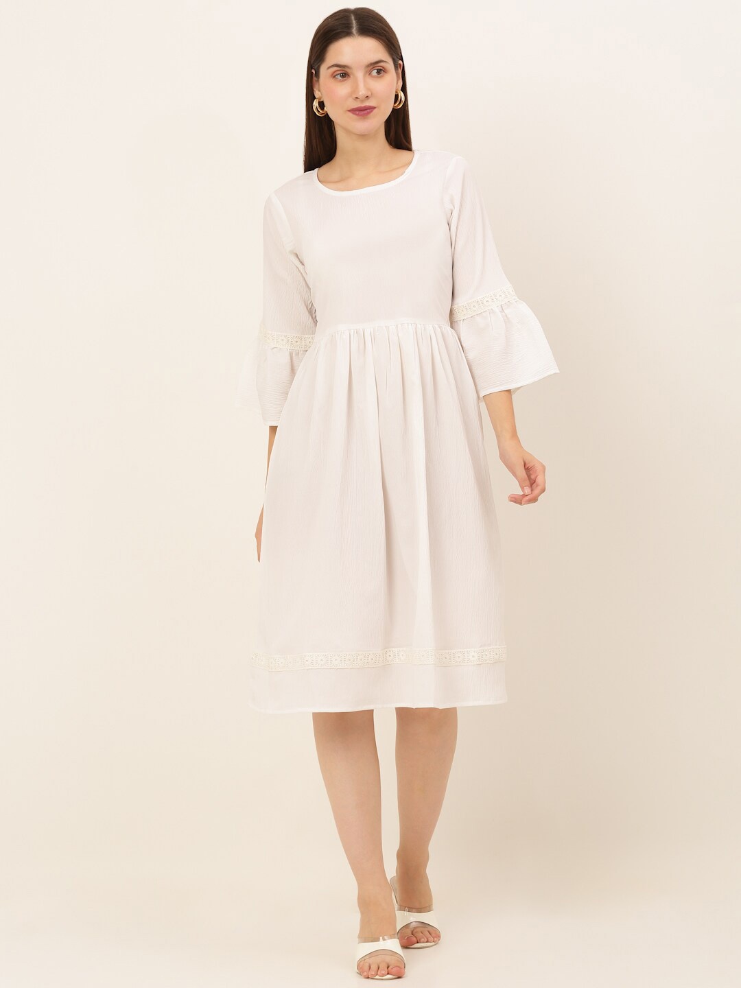 

JAINISH White Dress