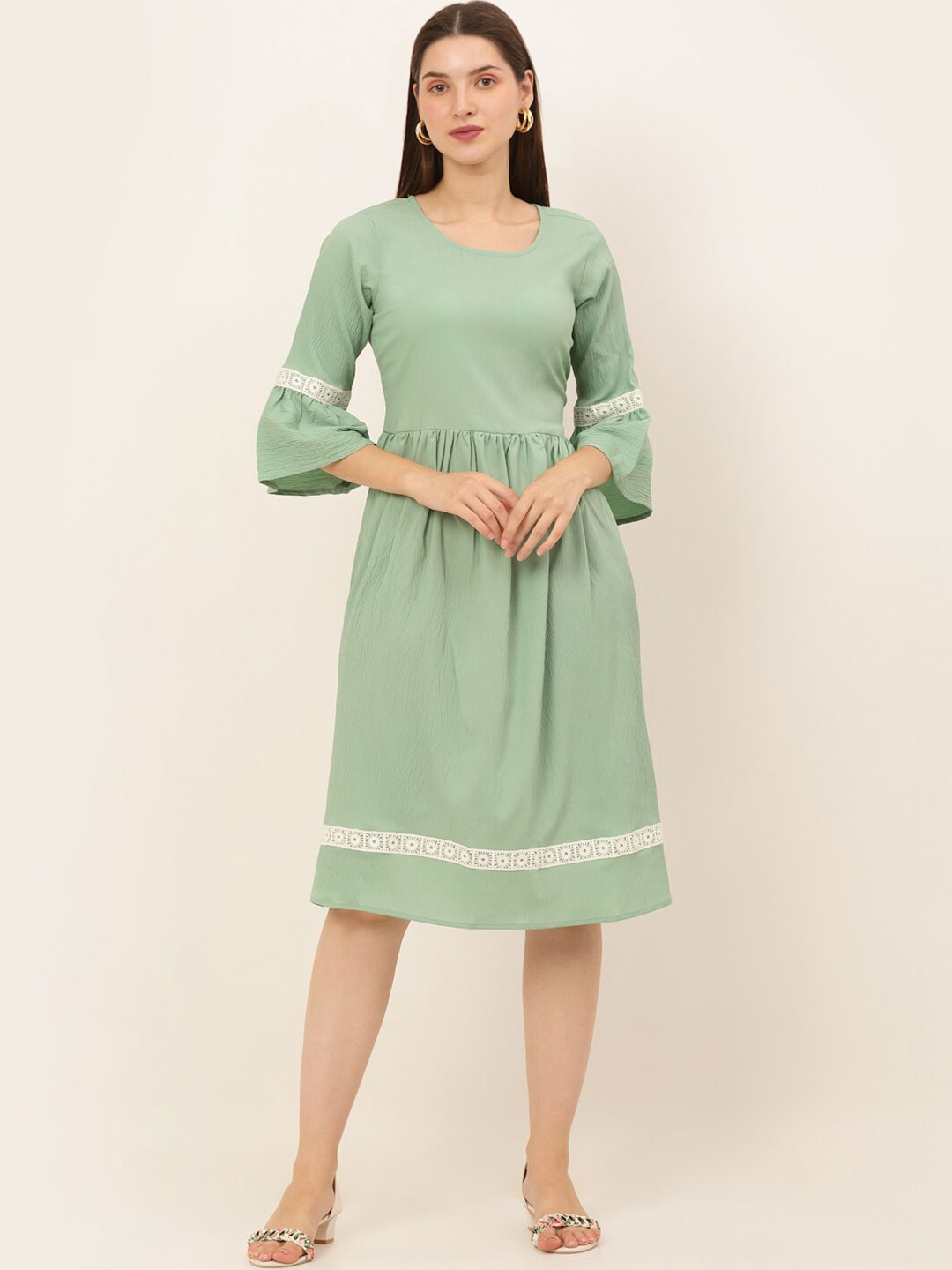 

JAINISH Green Solid Fit & Flare Dress