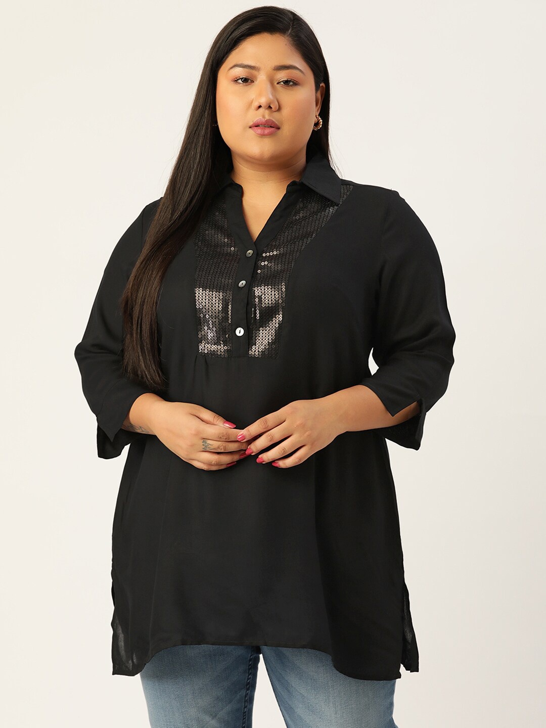 

theRebelinme Plus Size Women's Black Solid Color Longline Top With Sequin Detail