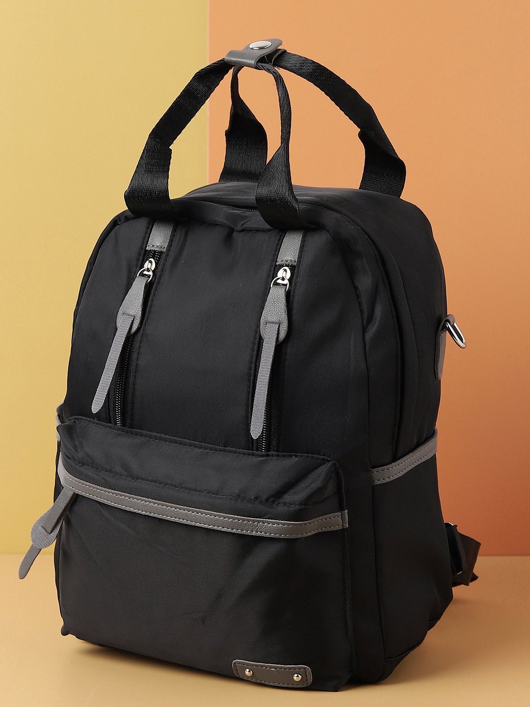 

HAUTE SAUCE by Campus Sutra Women Black & Grey Backpack