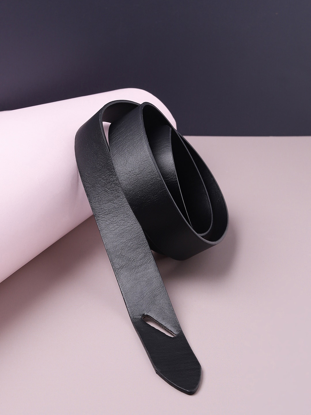 

HAUTE SAUCE by Campus Sutra Women Black Solid PU Belt