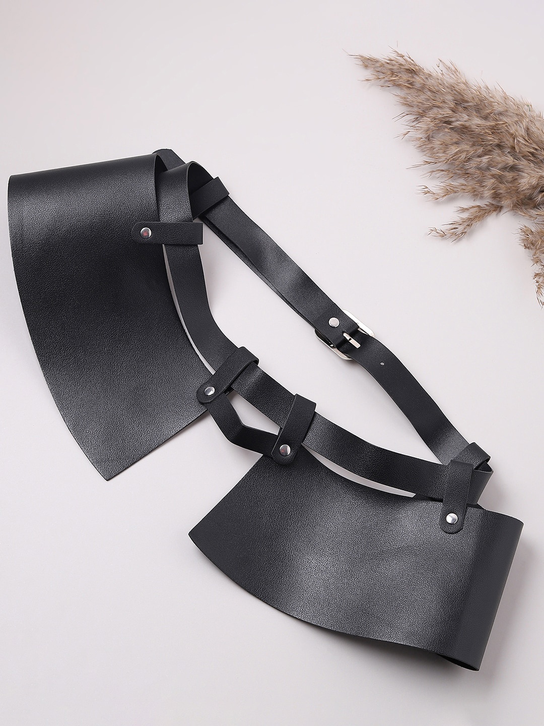 

HAUTE SAUCE by Campus Sutra Women Black Solid PU Belt