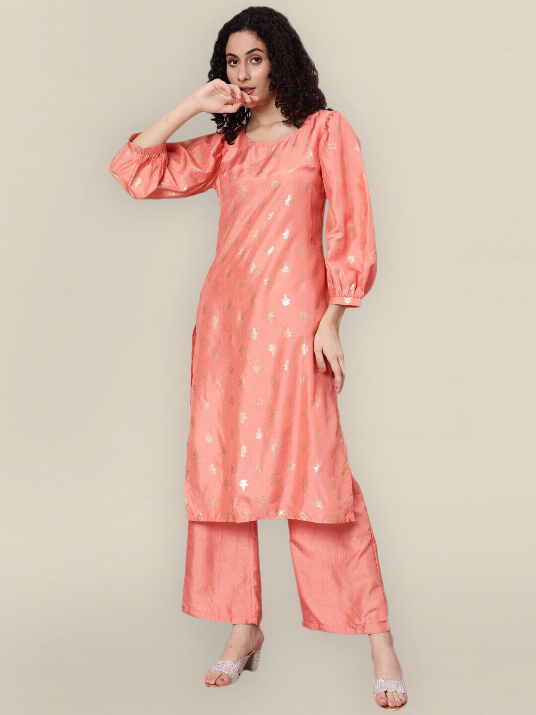 

Sangria Women Peach-Coloured Ethnic Motifs Foil Printed Kurta with Palazzos