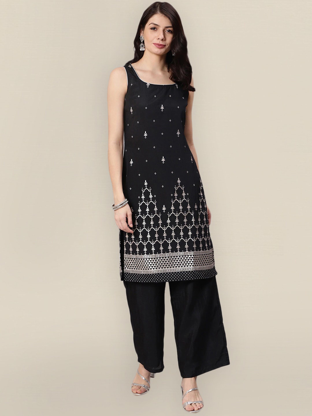 

Sangria Women Black Ethnic Motifs Printed Kurta with Palazzos